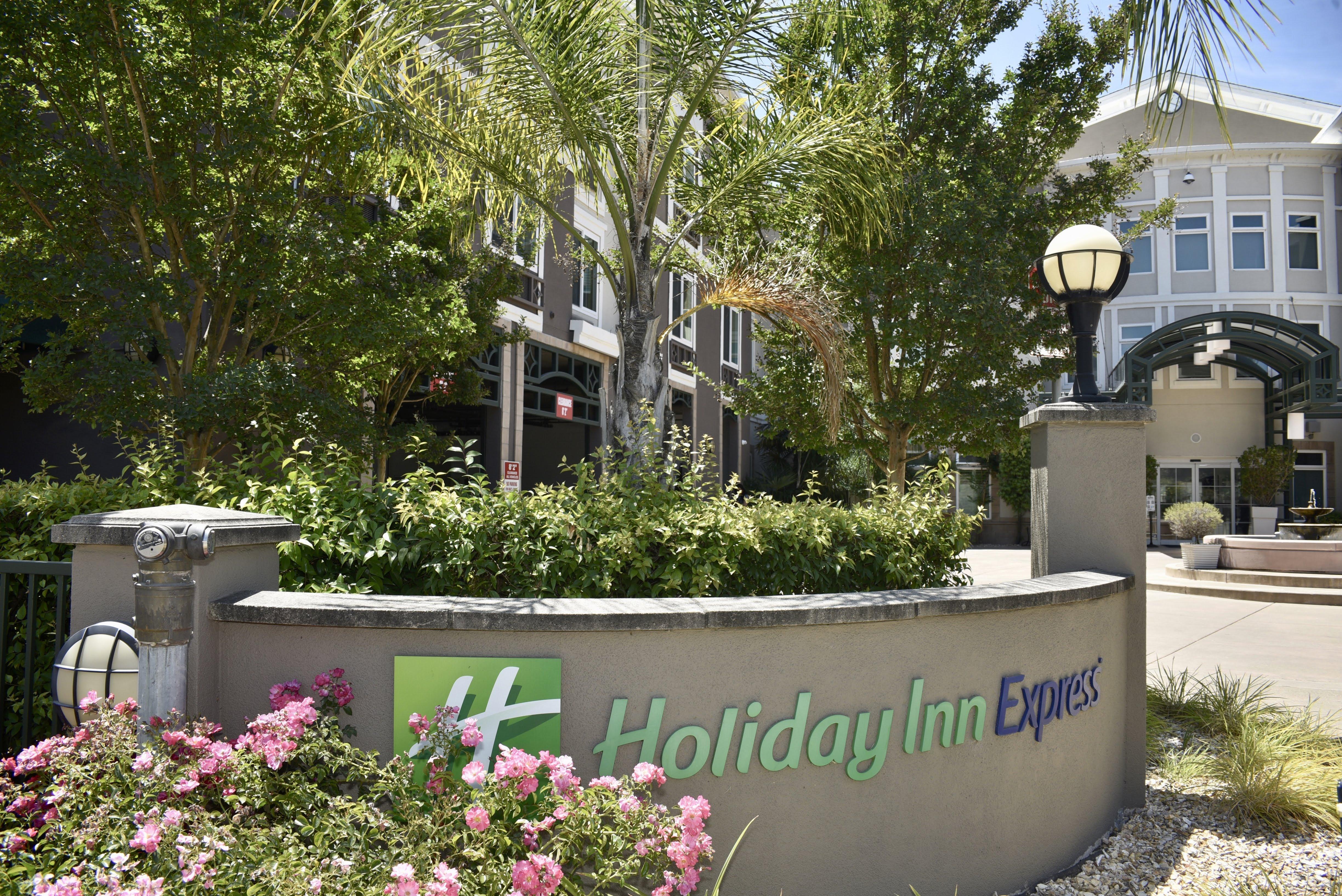 Holiday Inn Express Windsor Sonoma Wine Country By Ihg Екстер'єр фото